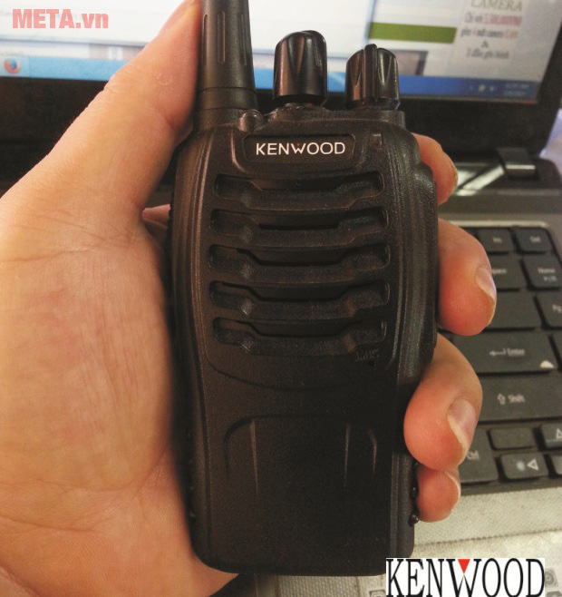 Máy bộ đàm cầm tay Kenwood TK 608 có 16 kênh Máy bộ đàm giá rẻ